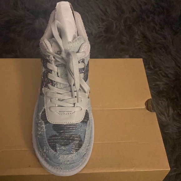Ugg Denim Sneaker Sequins 8 - Picture 2 of 4